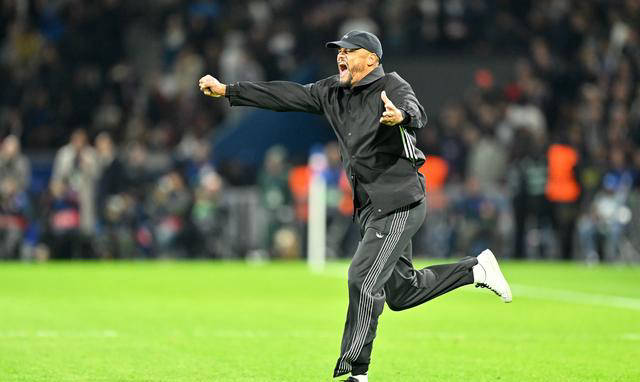 拜仁大胜亚特兰大，13射门斩获6球，彰显绝对统治力